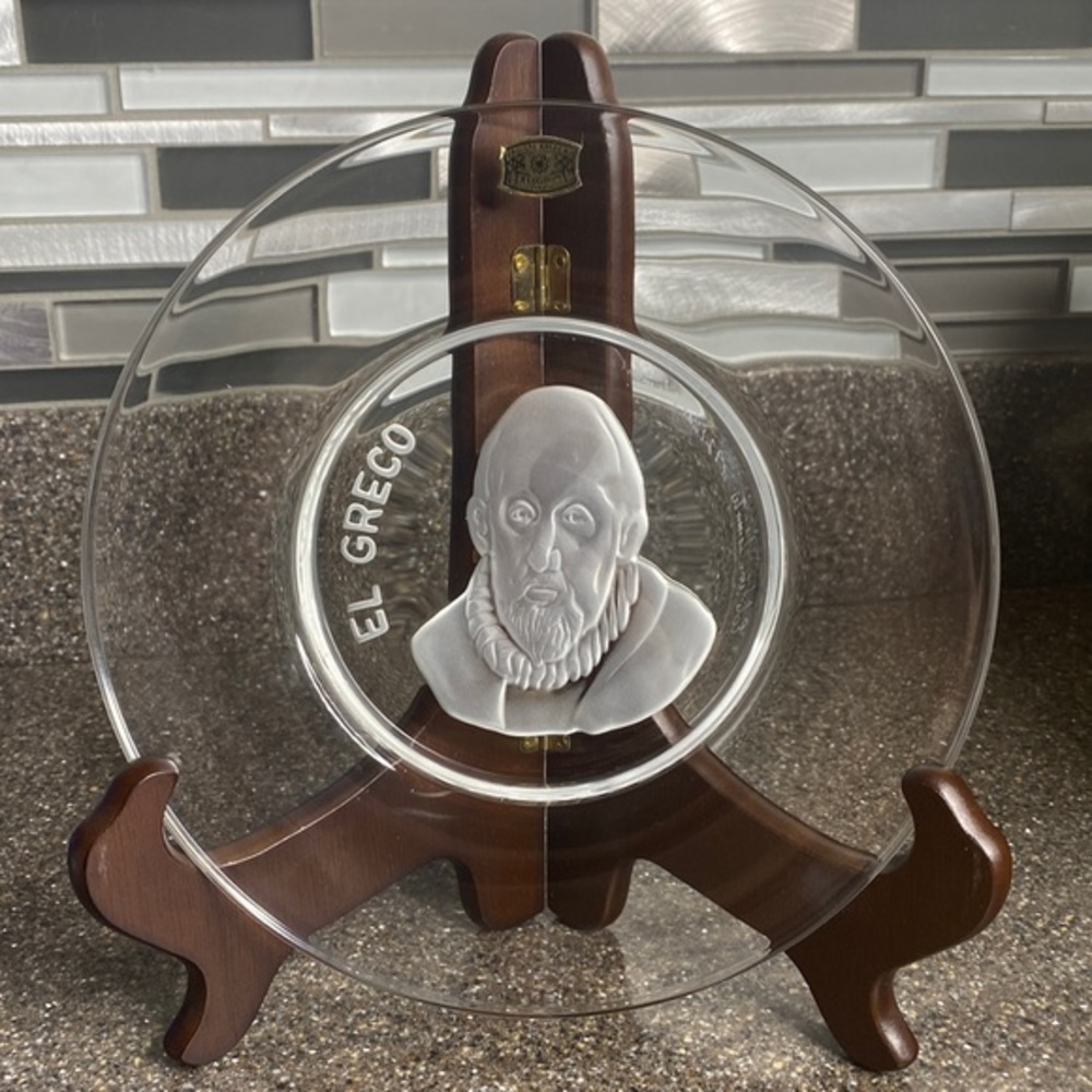 EL GRECO ETCHING ON ST. LAMBET FINE CRYSTAL TO MAKE A SPECIAL 8" CRYSTAL‎ PLATE